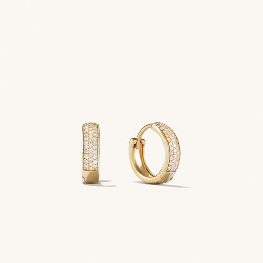 Delicate diamond eternity ring IV